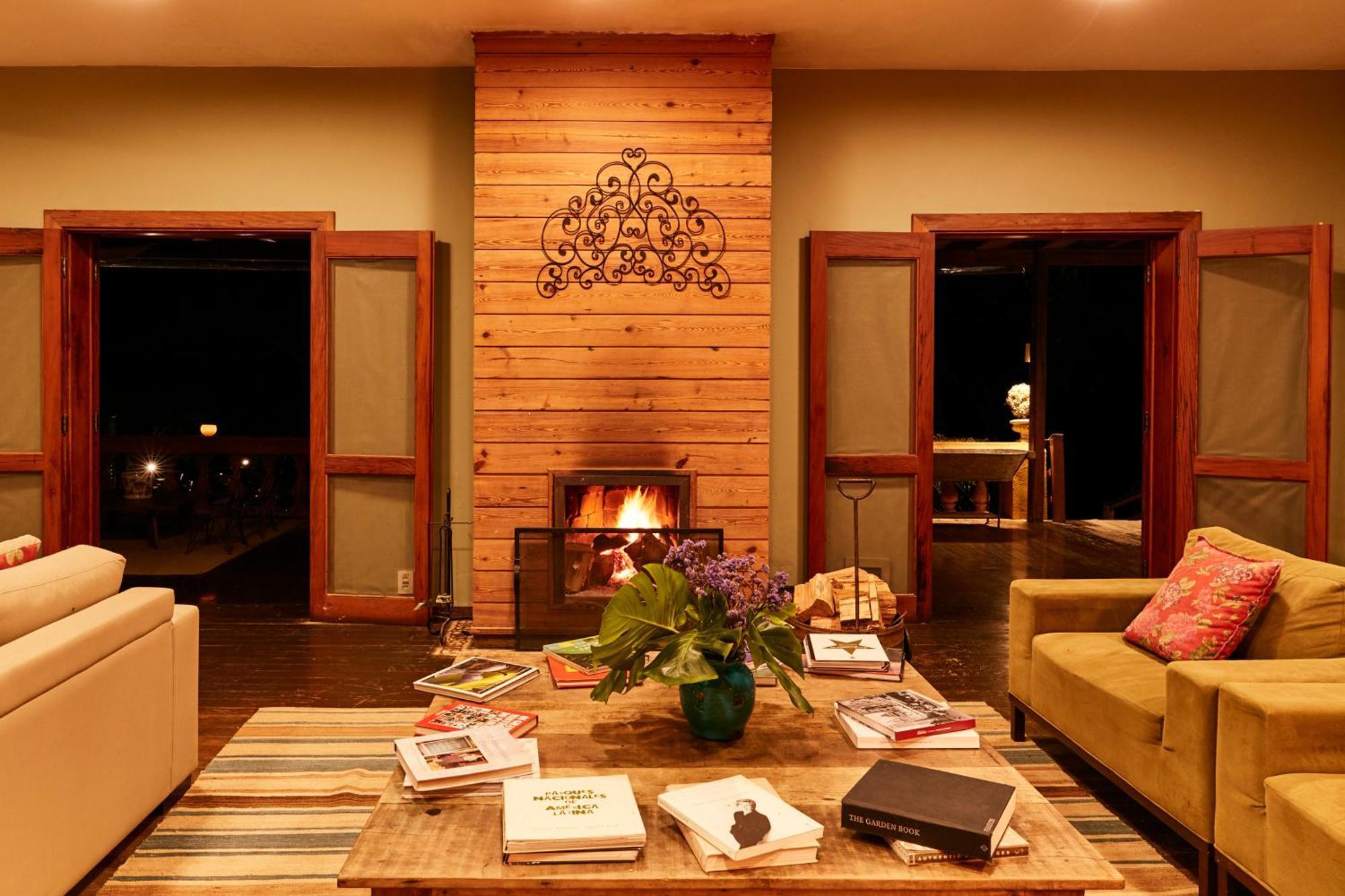 Hotel Fazenda Morros Verdes Ecolodge อีบิวนา ภายนอก รูปภาพ